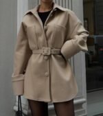 Дамско палто с коланче в два цвята