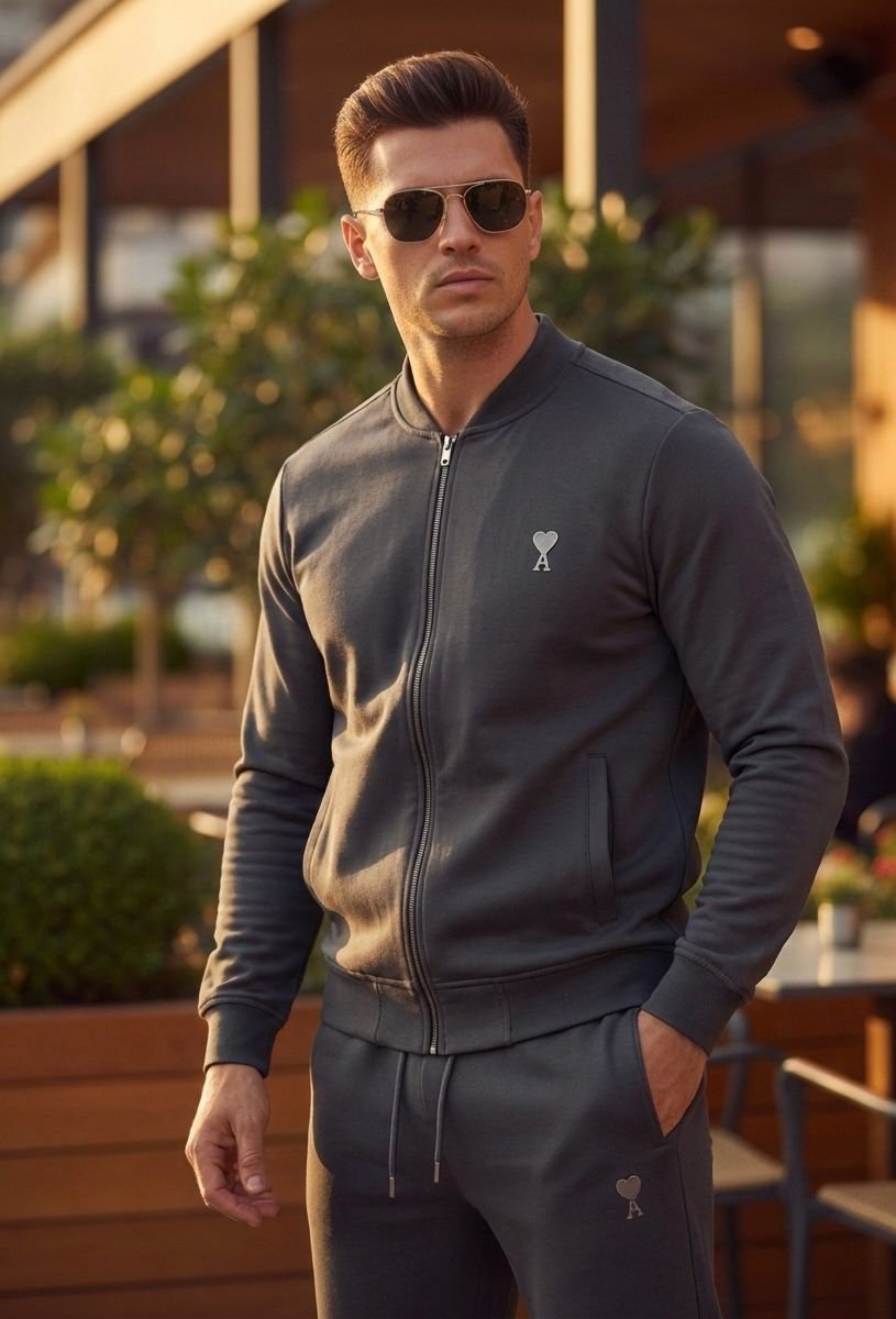 IMG-6c54c94d39021852f57d5785ca160c67-V Спортен екип AMMI - Image 1